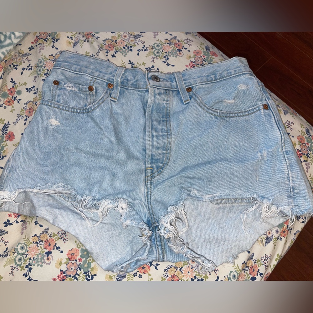 Levi’s 501 shorts